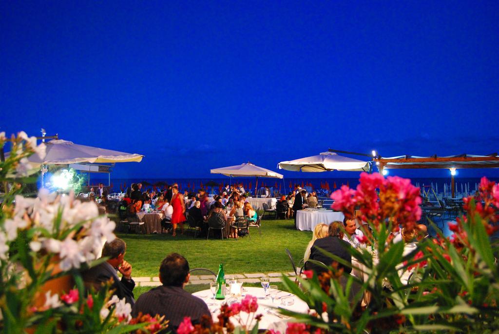 Torre Del Sole Hotel Terracina Kültér fotó